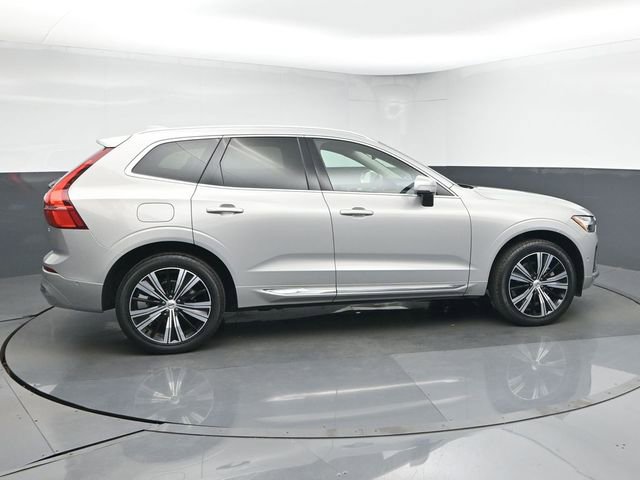 Used 2023 Volvo XC60 B5 Plus w/ Protection Package image 8