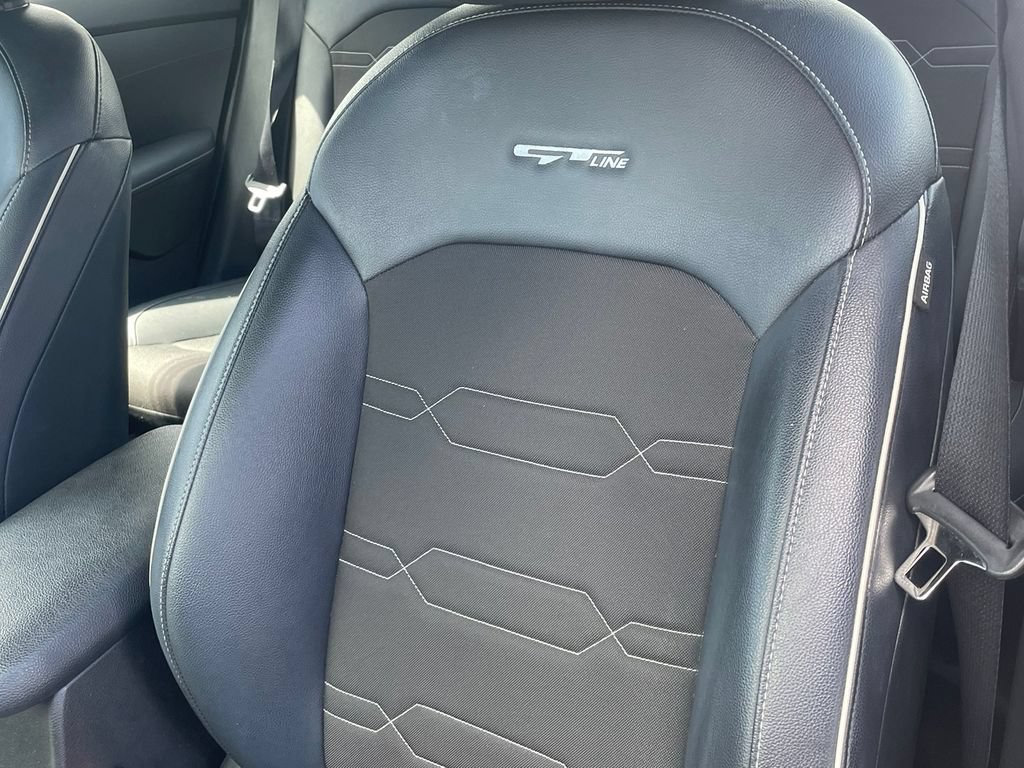Used 2023 Kia Forte GT-Line w/ GT-Line Technology Package FWD image 14