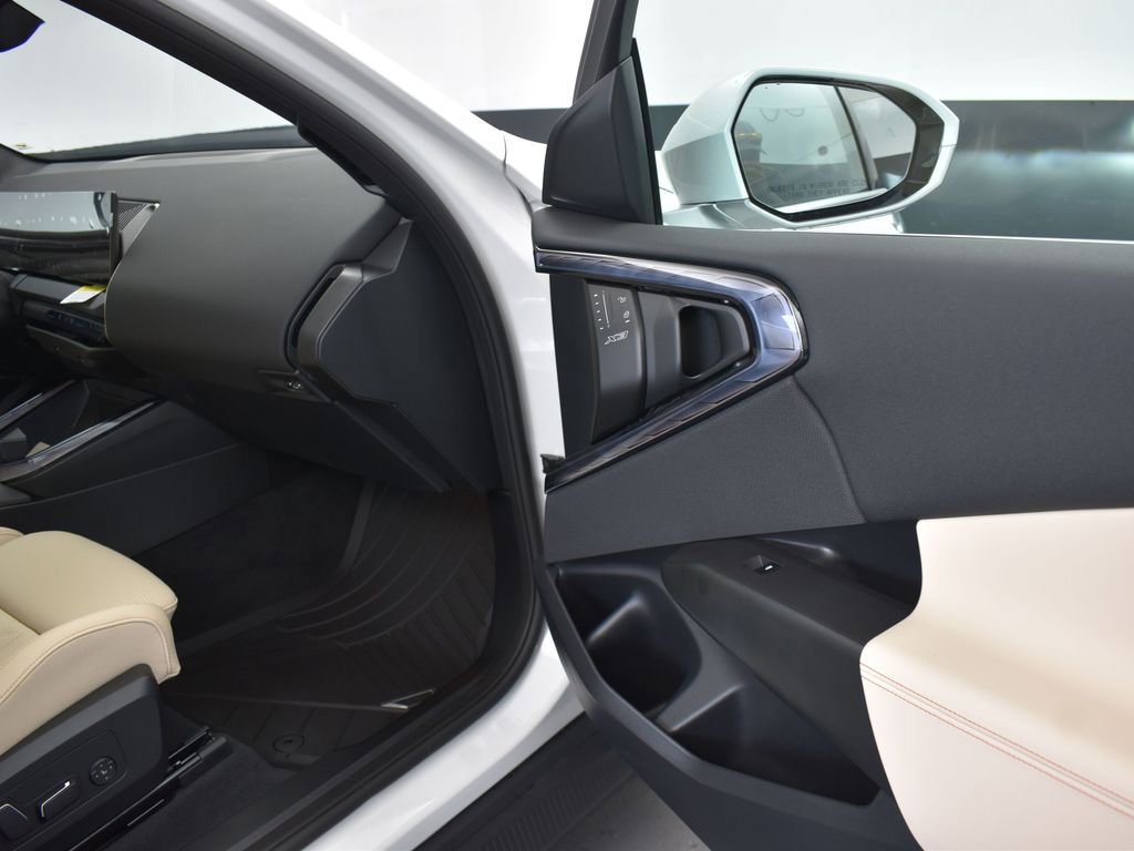 Certified 2025 BMW X3 xDrive30i image 23