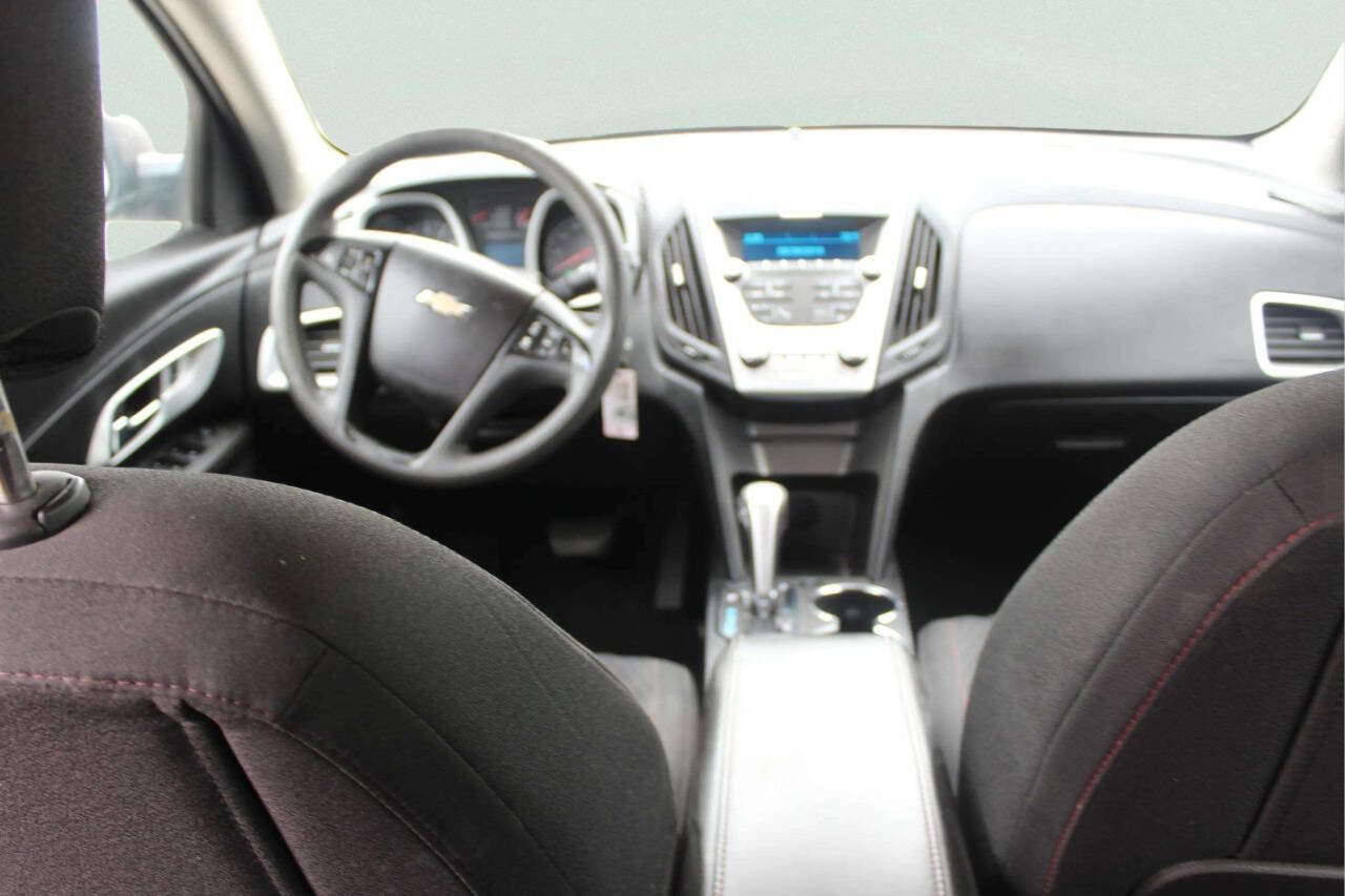Used 2012 Chevrolet Equinox LS FWD image 5