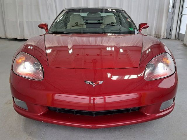Used 2008 Chevrolet Corvette Base w/ Preferred Equipment Group image 3