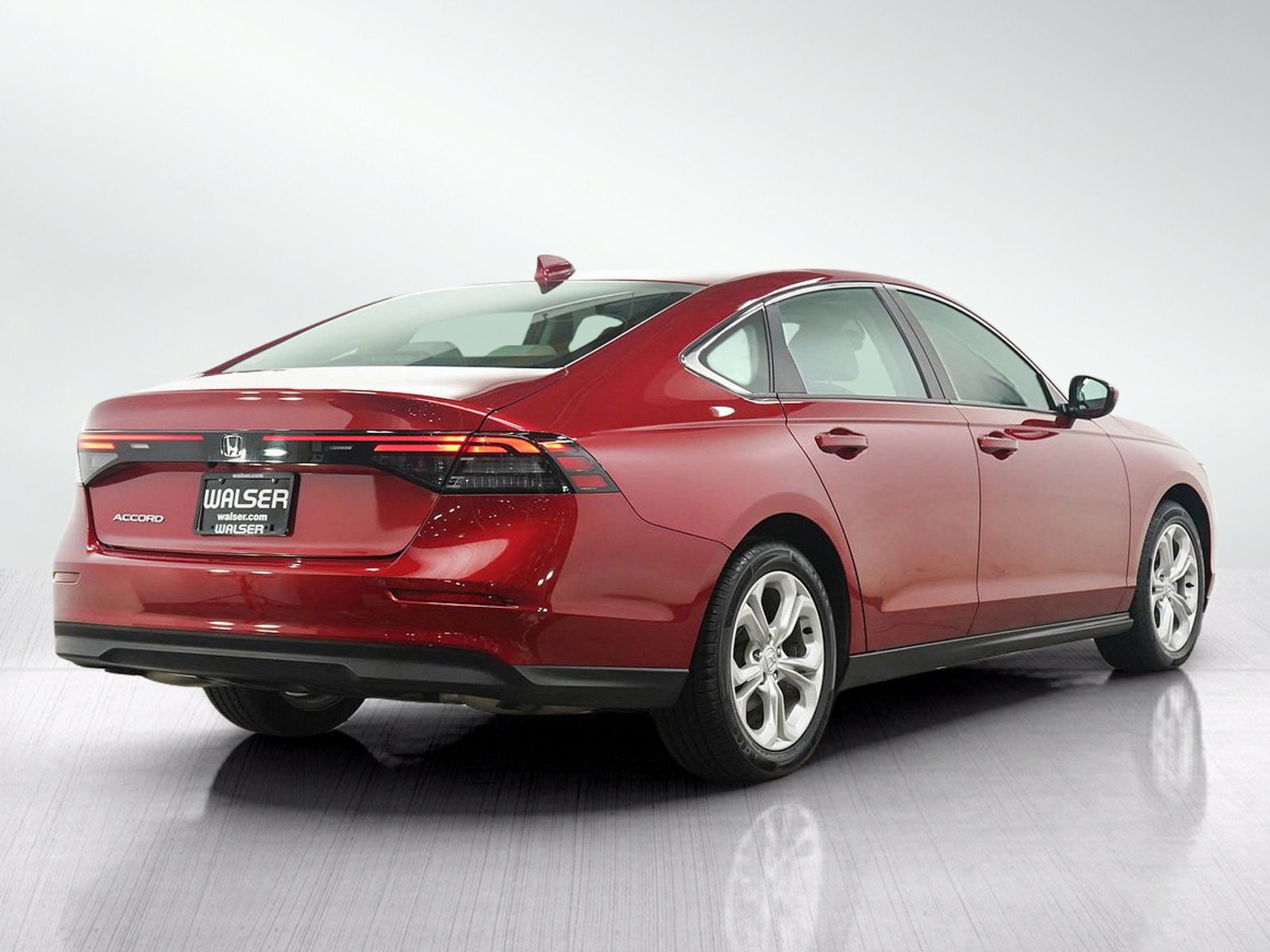 Used 2023 Honda Accord LX image 5