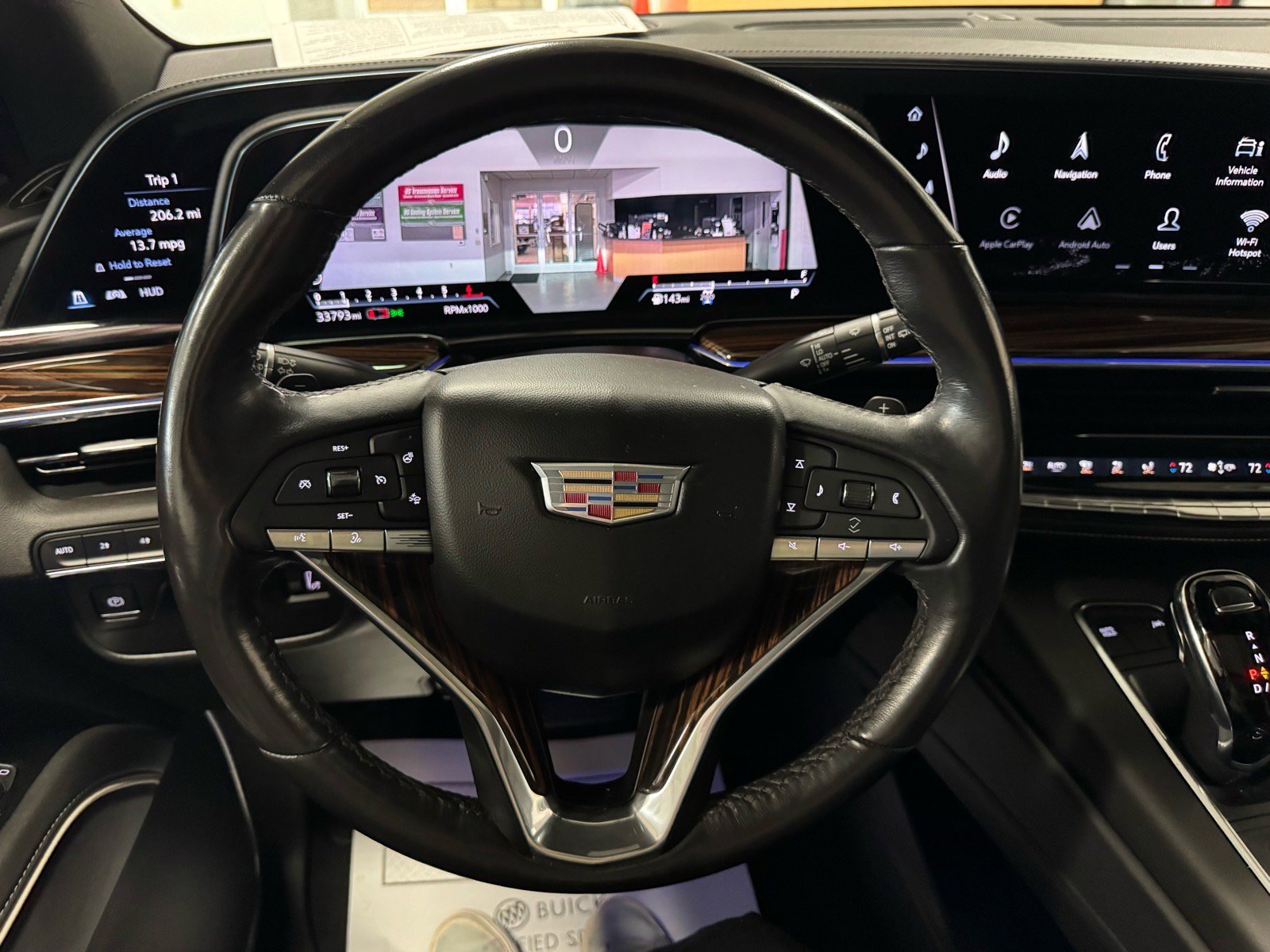 Used 2021 Cadillac Escalade ESV Premium Luxury AWD/4WD image 30
