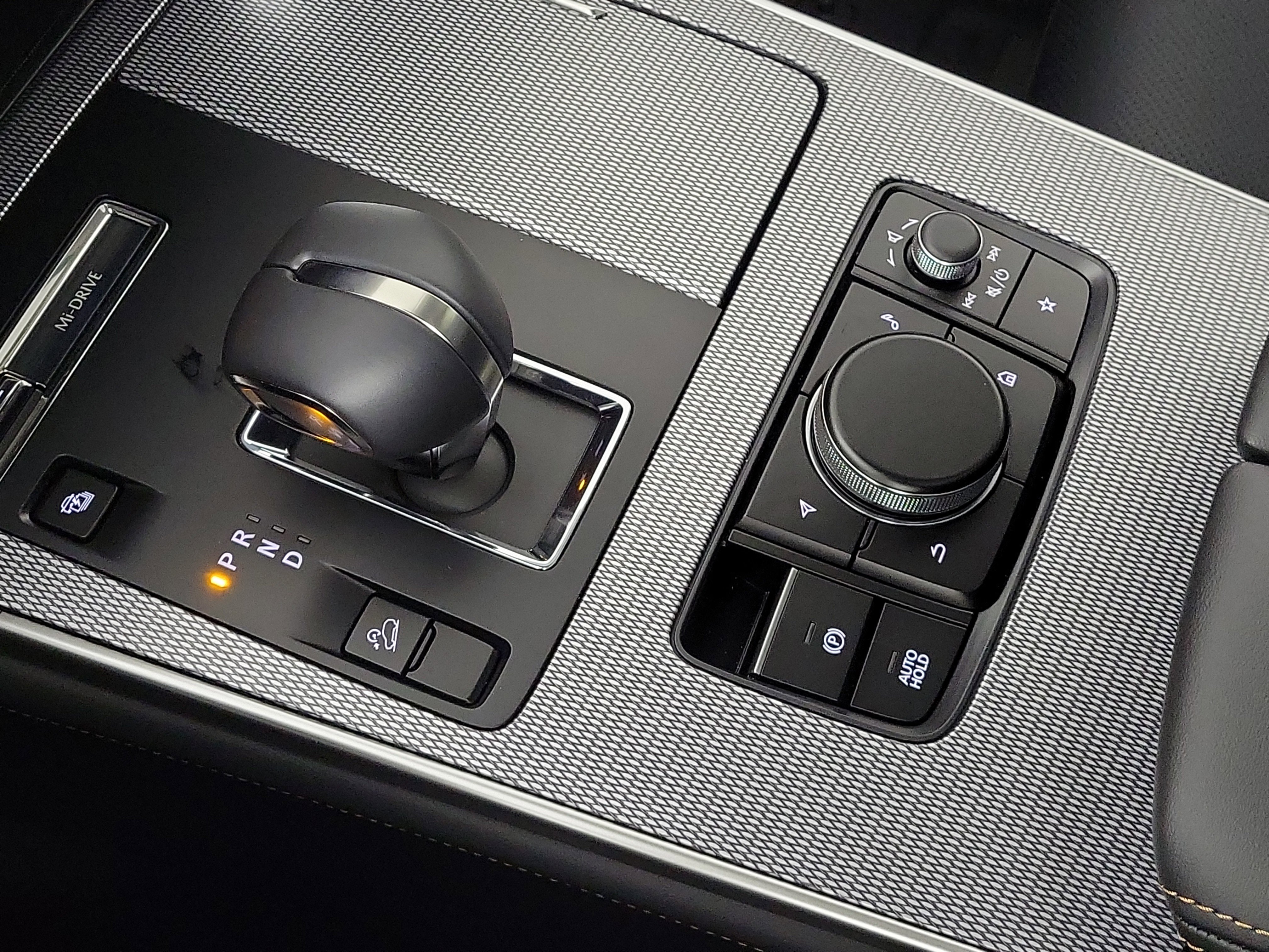 New 2026 MAZDA CX-90 Plug-In Hybrid w/ Preferred image 24