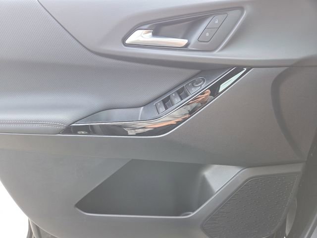 New 2026 Chevrolet Equinox LT w/ LPO, Floor Liner Package image 31