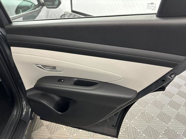 New 2026 Hyundai Tucson SE FWD image 16