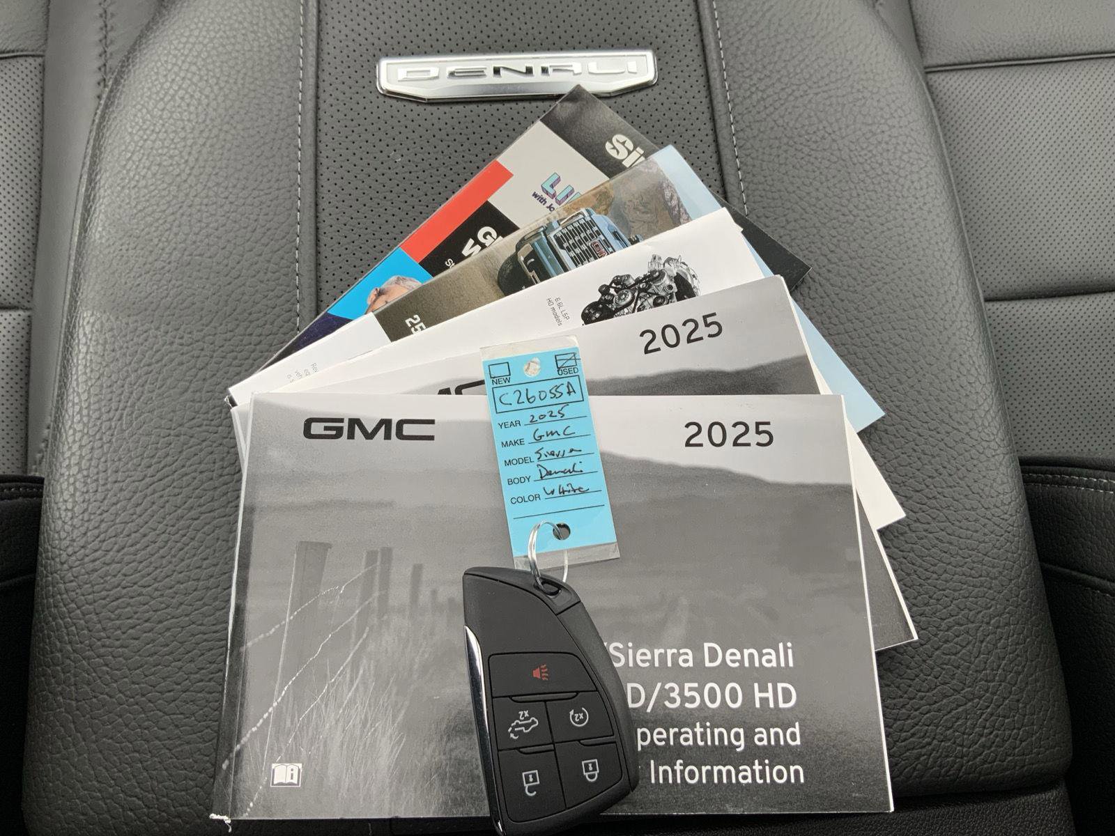 Used 2025 GMC Sierra 2500 Denali image 76