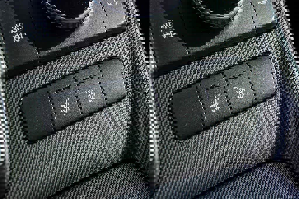 Used 2023 Hyundai Santa Fe SEL w/ Cargo Package image 22