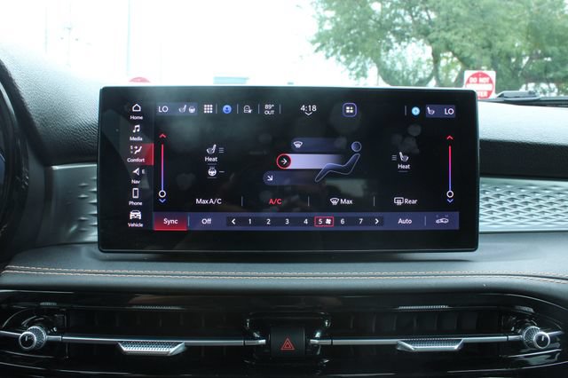 Used 2025 Alfa Romeo Tonale AWD/4WD image 21