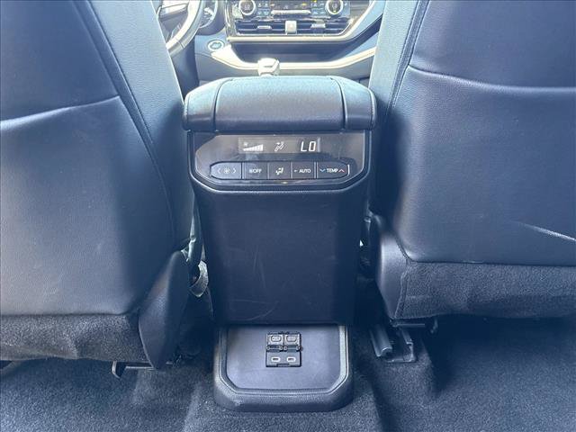 Certified 2026 Toyota Highlander XLE AWD/4WD image 22