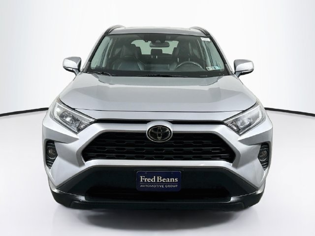 Used 2021 Toyota RAV4 XLE Premium AWD/4WD image 2