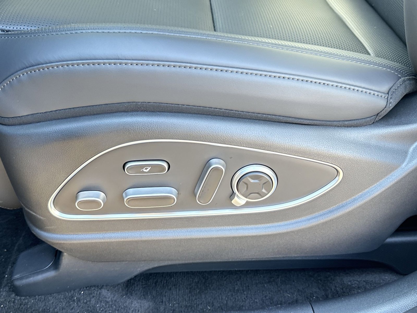 New 2026 Hyundai Palisade Calligraphy image 14