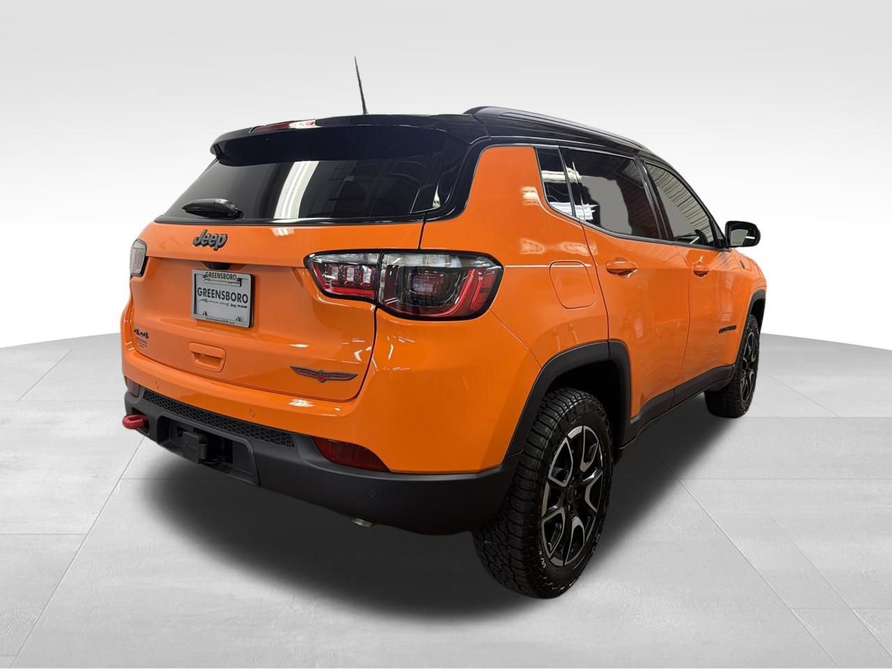 New 2026 Jeep Compass Trailhawk w/ Sun, Sound & Navigation Group AWD/4WD image 6