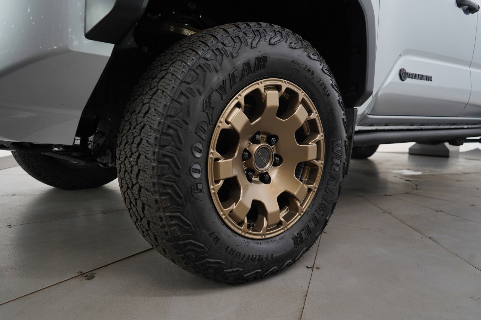 Used 2024 Toyota Tacoma Trailhunter image 28