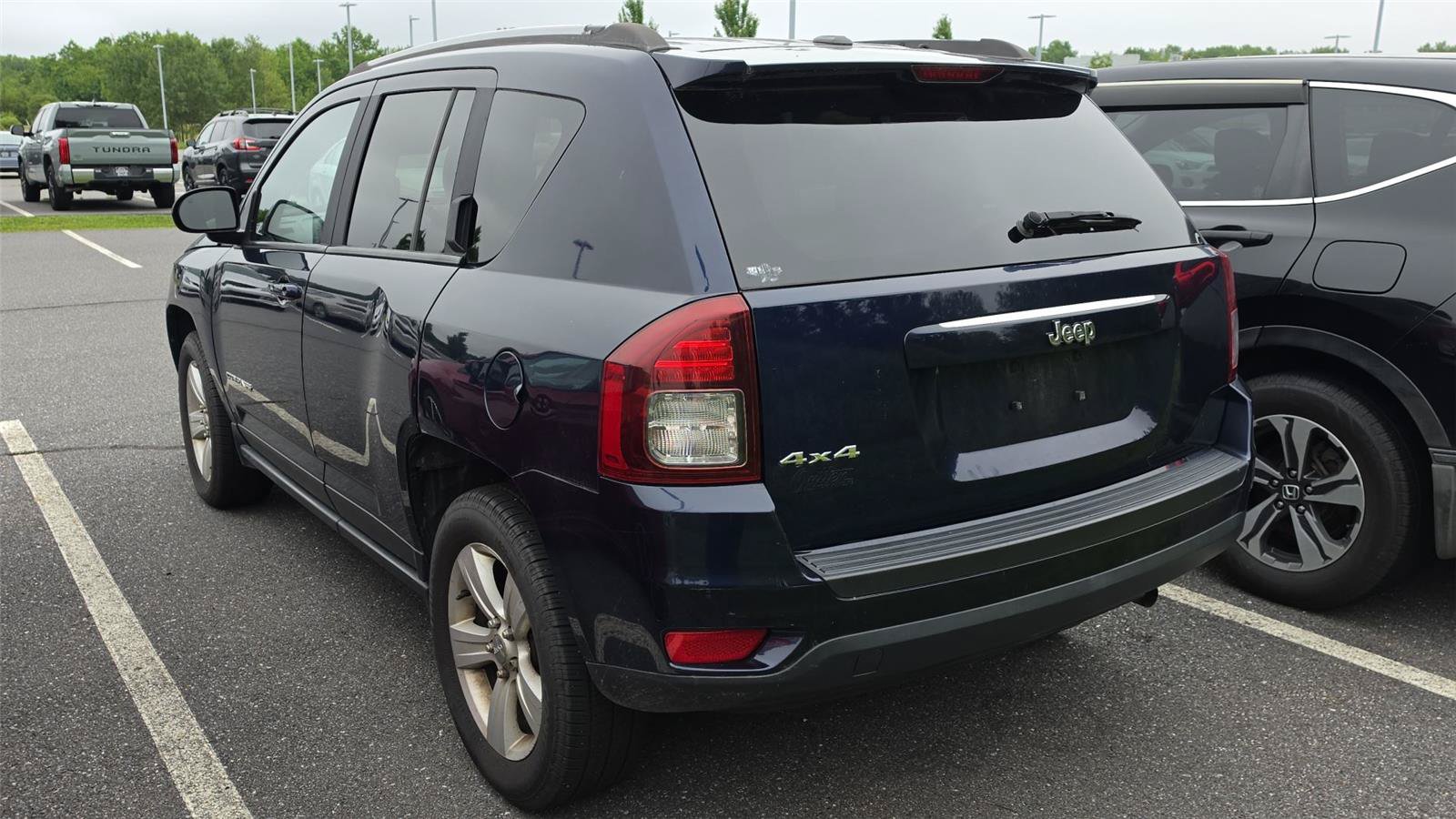 Used 2016 Jeep Compass Sport w/ Power Value Group AWD/4WD image 4