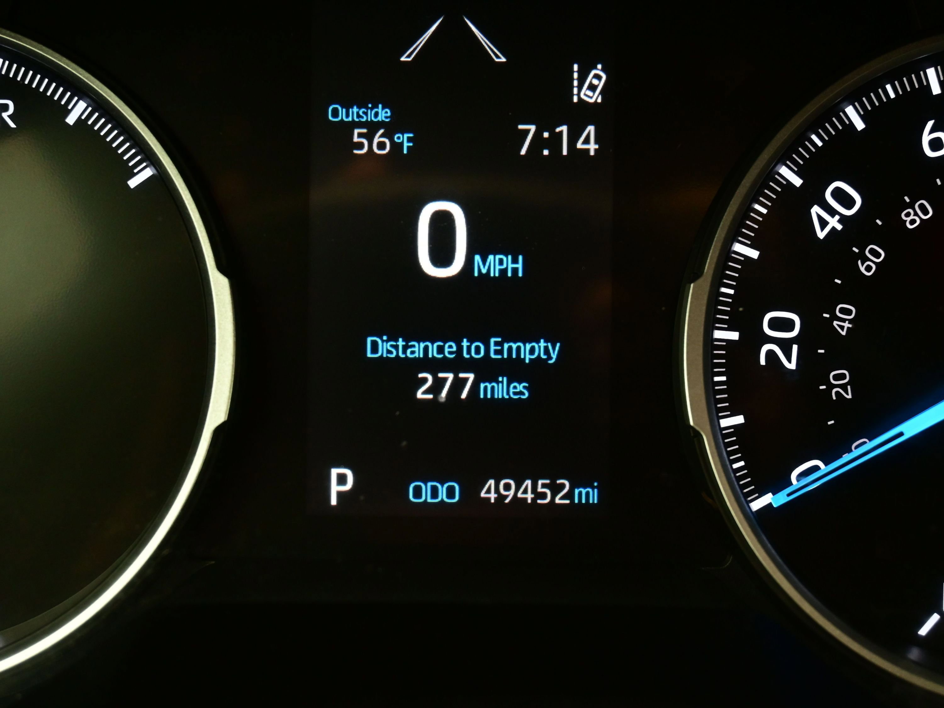 Used 2021 Toyota RAV4 LE image 23