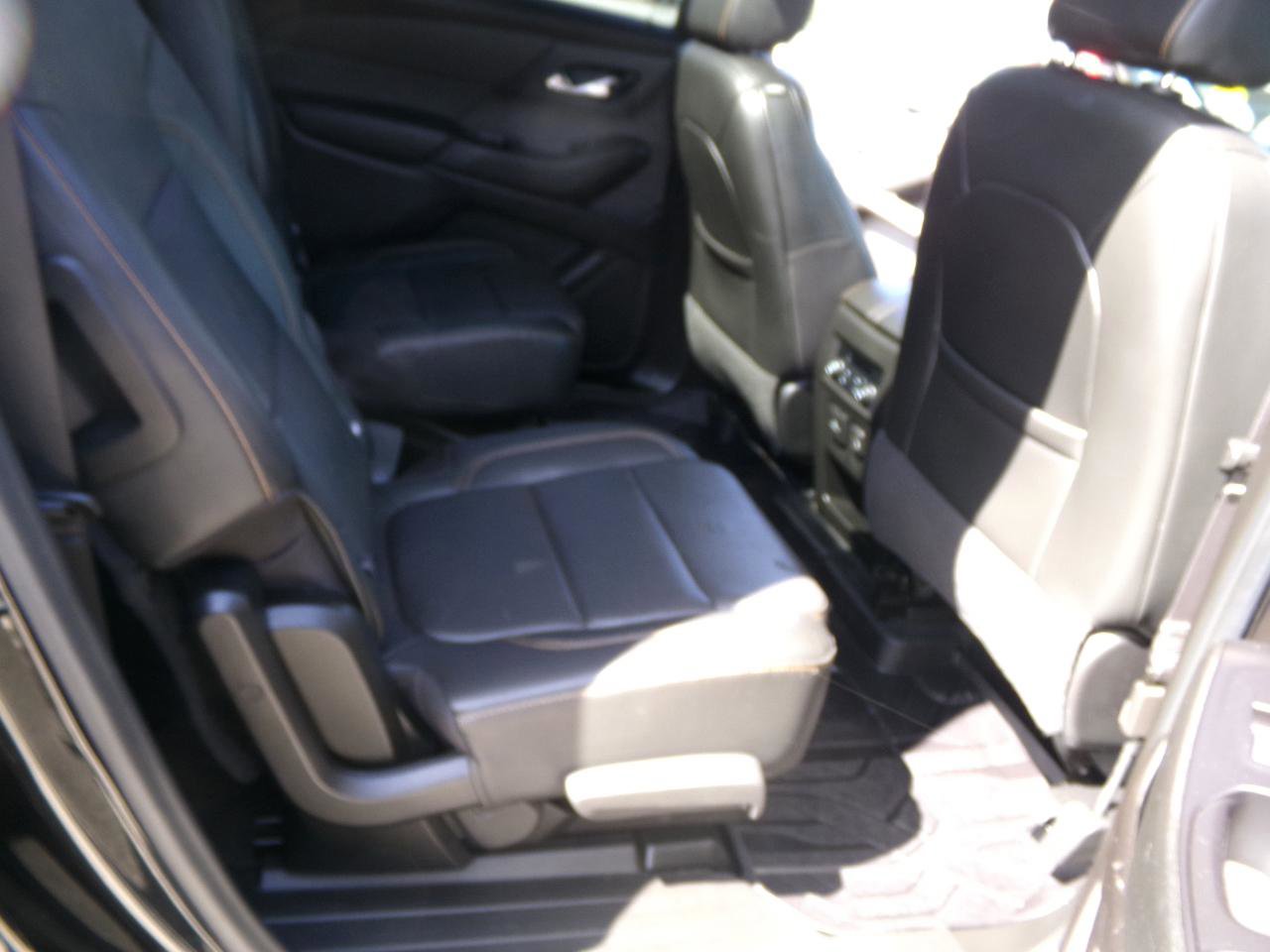 Used 2020 Chevrolet Traverse Premier w/ Redline Edition image 29