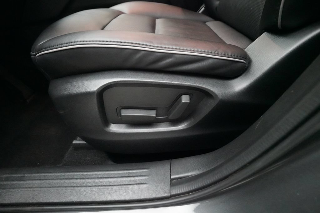 Used 2025 MAZDA CX-5 AWD 2.5 S w/ Select Package image 27