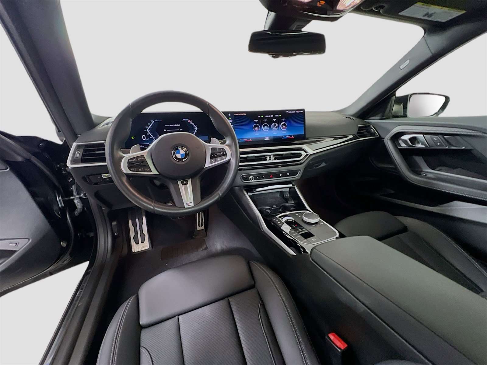 Used 2024 BMW M240i Coupe image 9