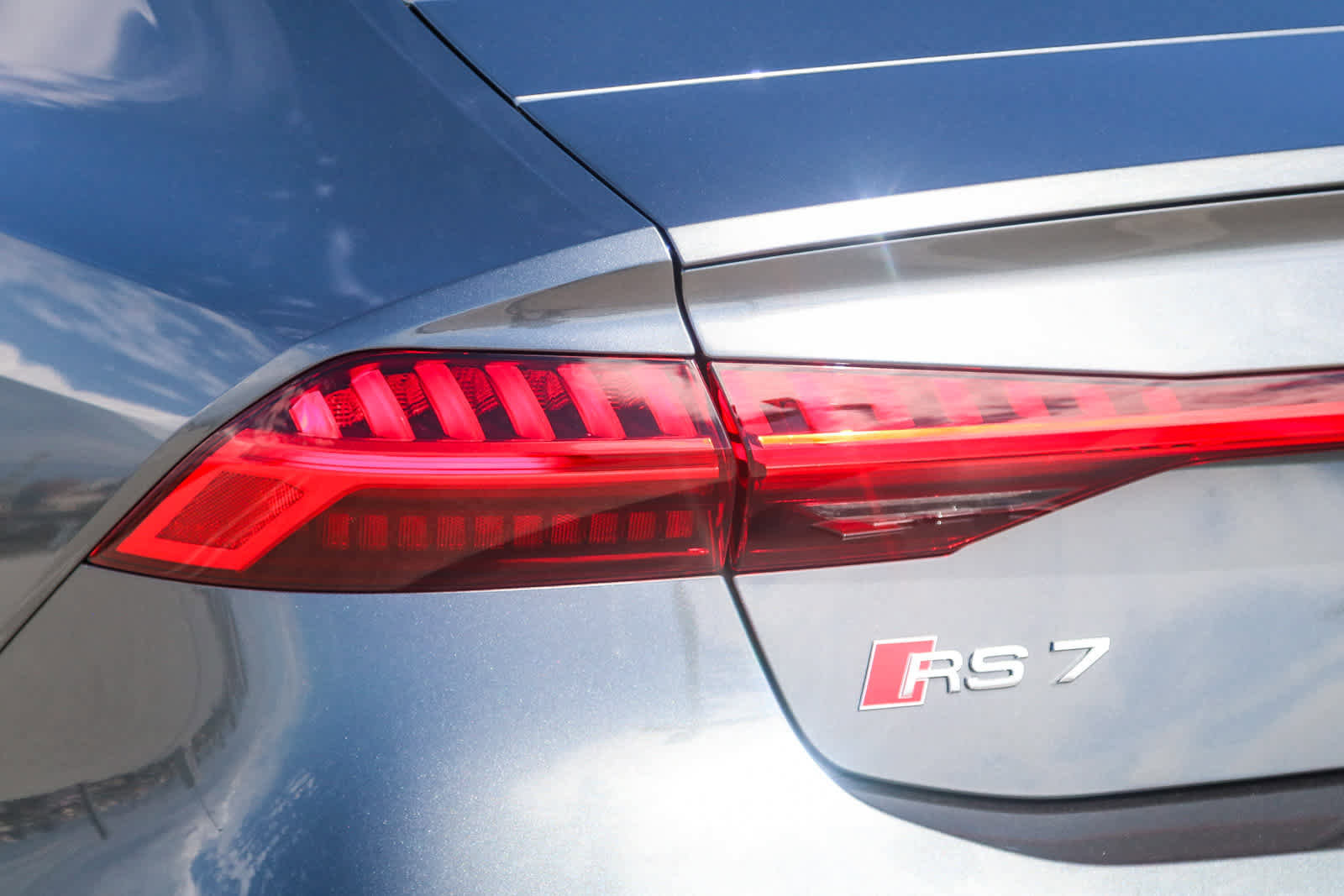 New 2026 Audi RS 7 Performance image 10