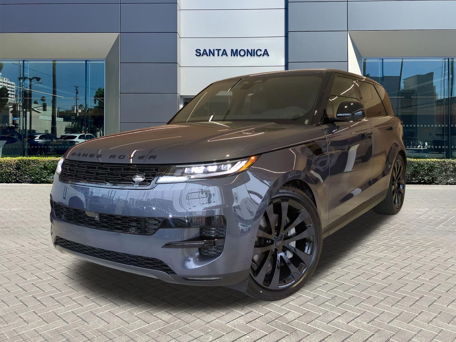New 2026 Land Rover Range Rover Sport SE