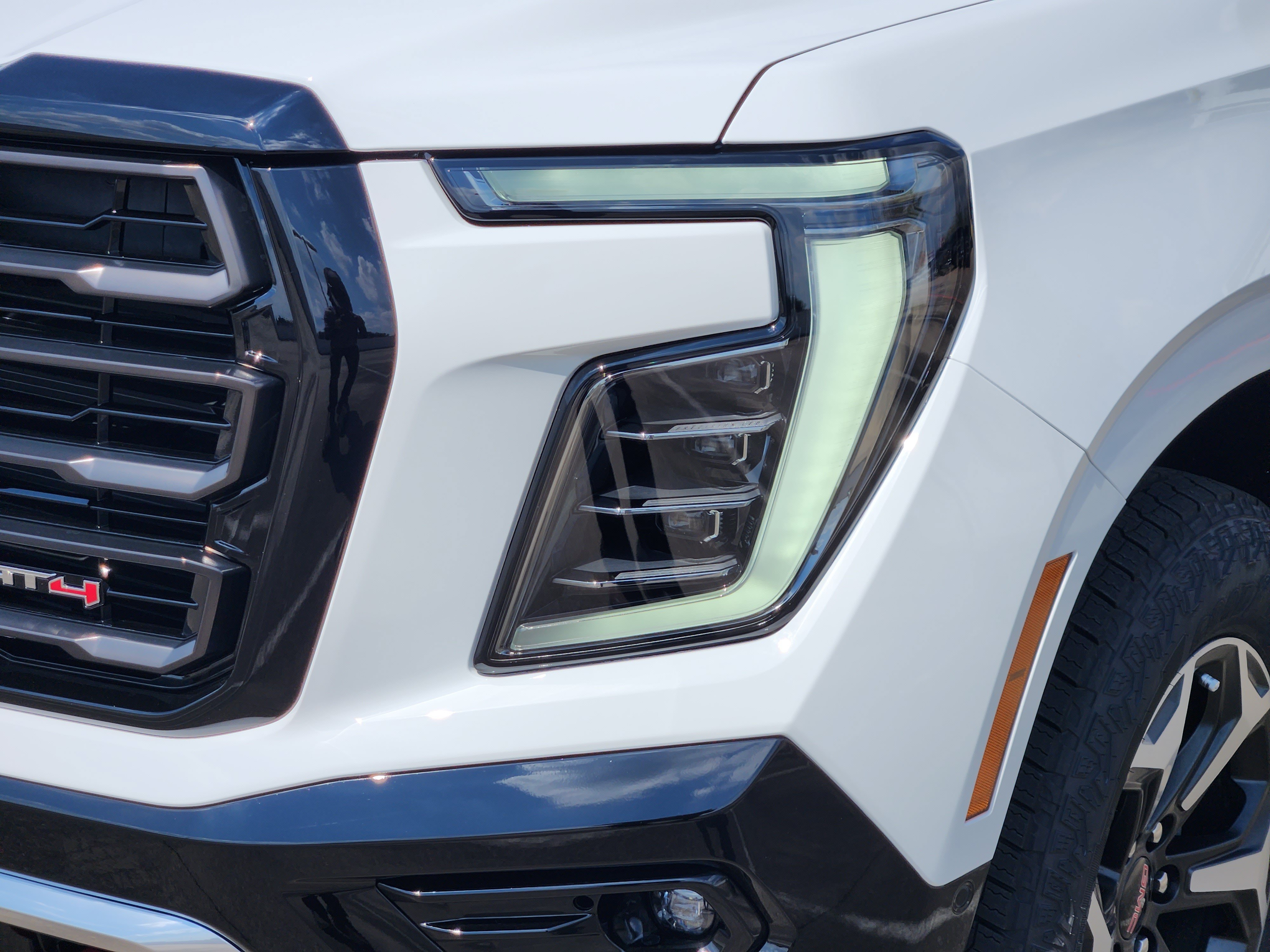 New 2027 GMC Yukon AT4 Ultimate AWD/4WD image 6