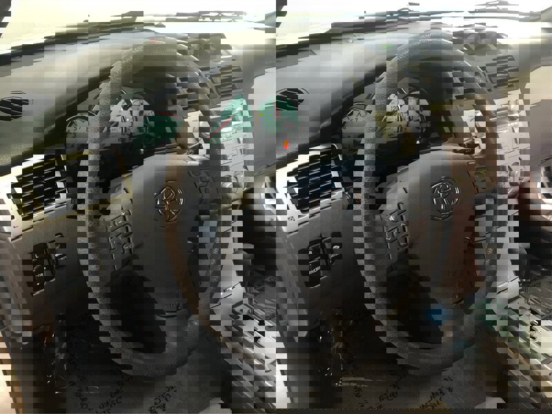 Used 2004 Toyota Solara SE Sport image 15