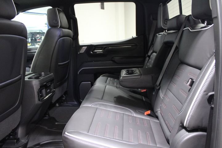 Used 2025 GMC Sierra 1500 AT4X AWD/4WD image 26