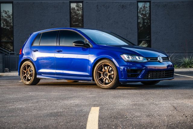 Used 2015 Volkswagen Golf R 4-Door AWD/4WD image 35