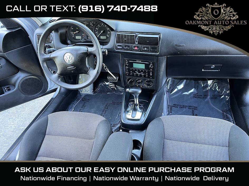 Used 2004 Volkswagen Golf GLS FWD image 10