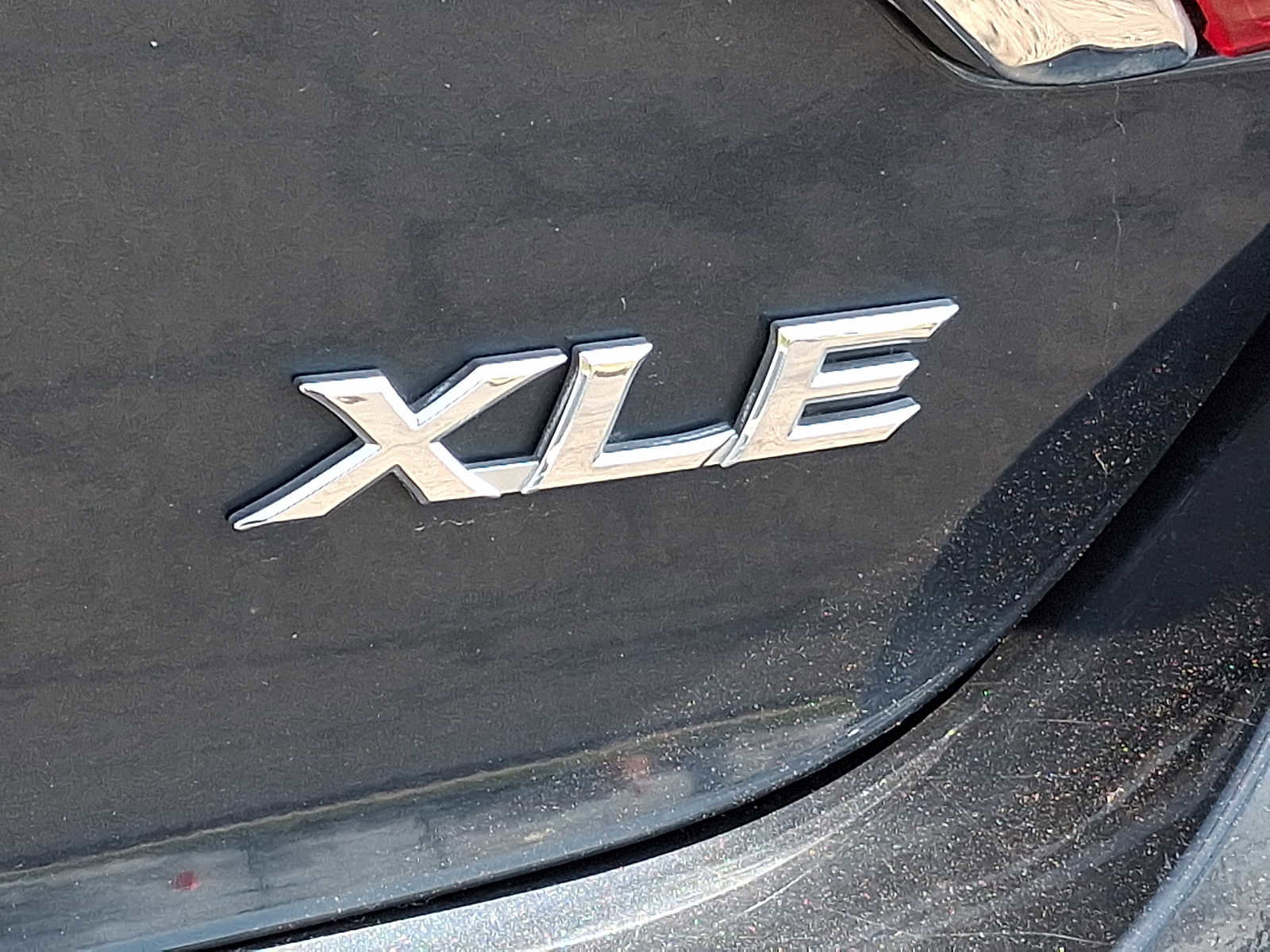 Used 2015 Toyota Camry XLE image 27