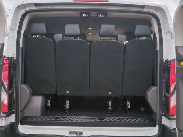 Used 2023 Ford Transit 350 XL image 32