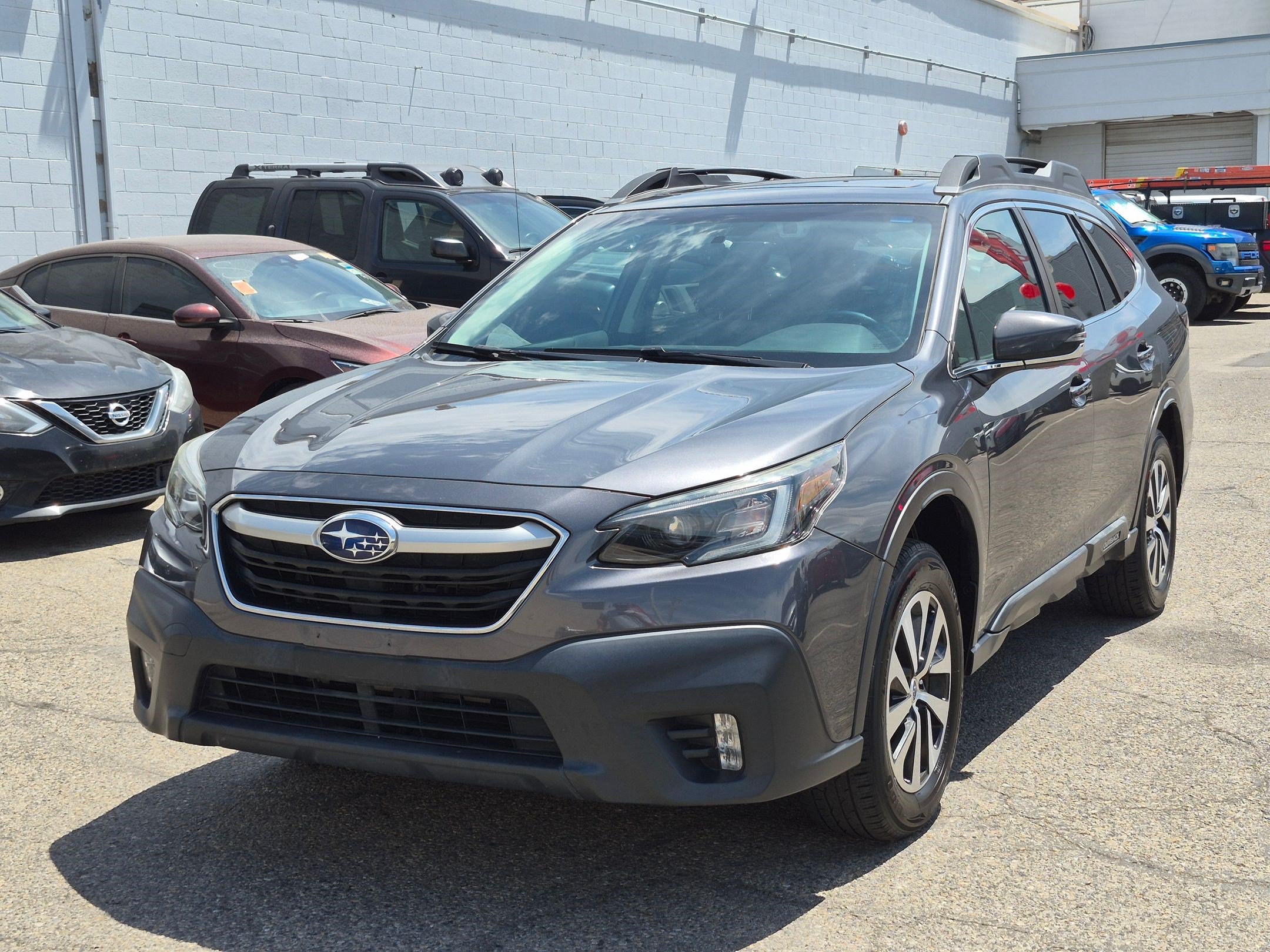 Used 2020 Subaru Outback Premium w/ Popular Package #1 AWD/4WD image 11