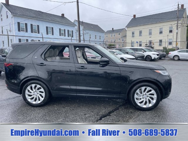 Used 2025 Land Rover Discovery S AWD/4WD image 3