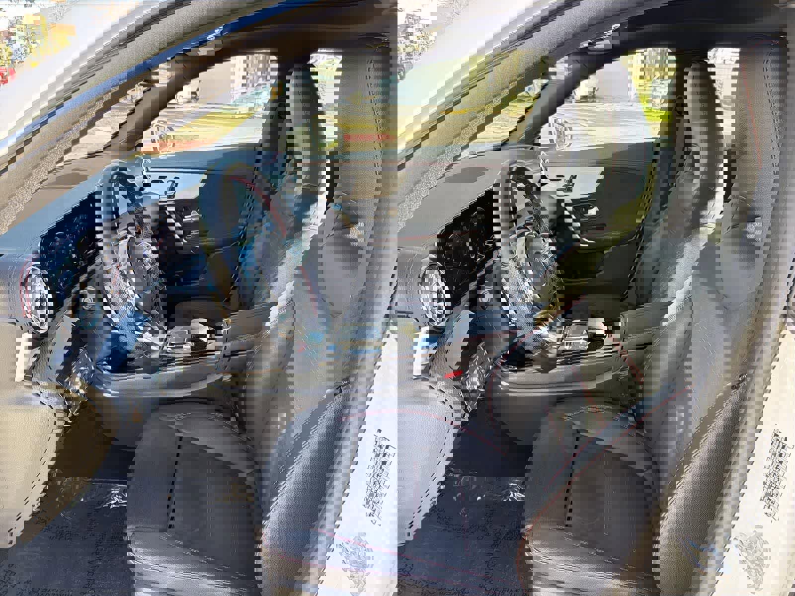 Used 2023 Mercedes-Benz CLA 250 CLA 250 image 25