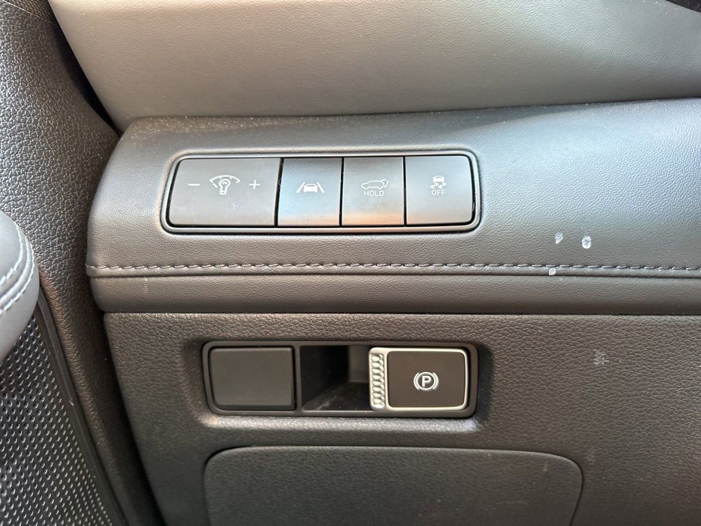 Used 2022 Hyundai Santa Fe Limited image 33