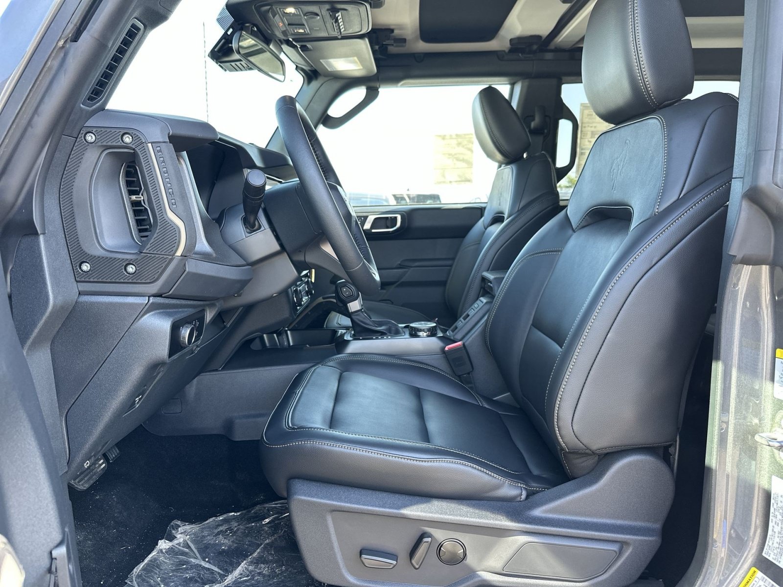 New 2026 Ford Bronco Badlands AWD/4WD image 14
