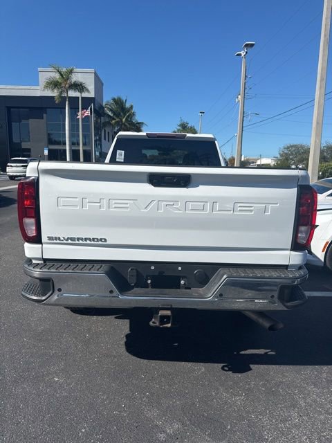 Used 2022 GMC Sierra 2500 Pro w/ Convenience Package image 8