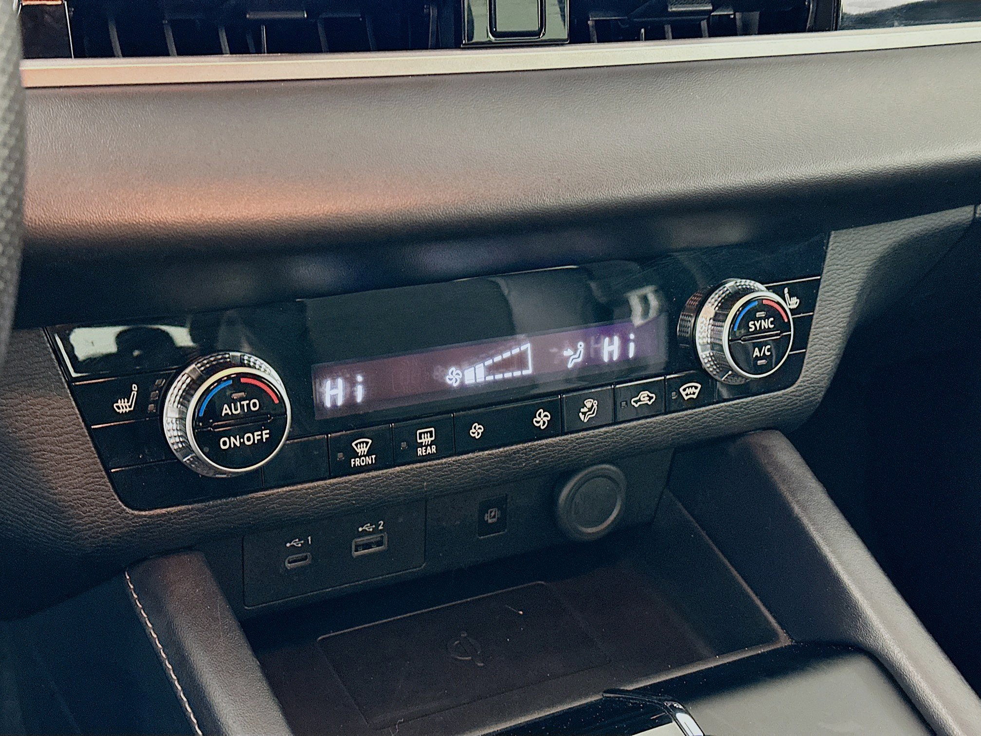 Used 2024 Mitsubishi Outlander SE image 24