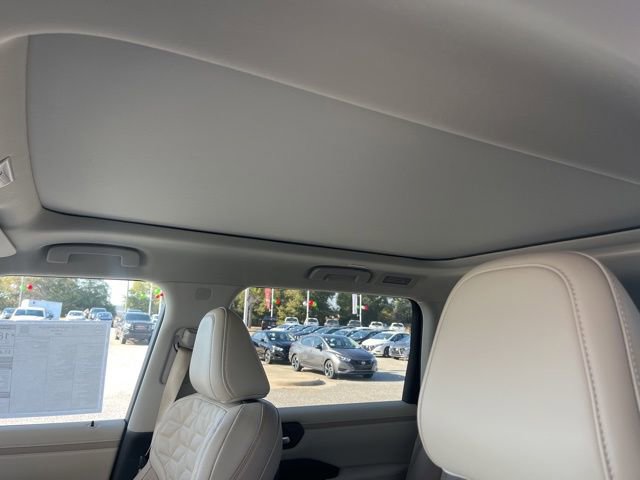 New 2026 Nissan Armada Platinum image 13