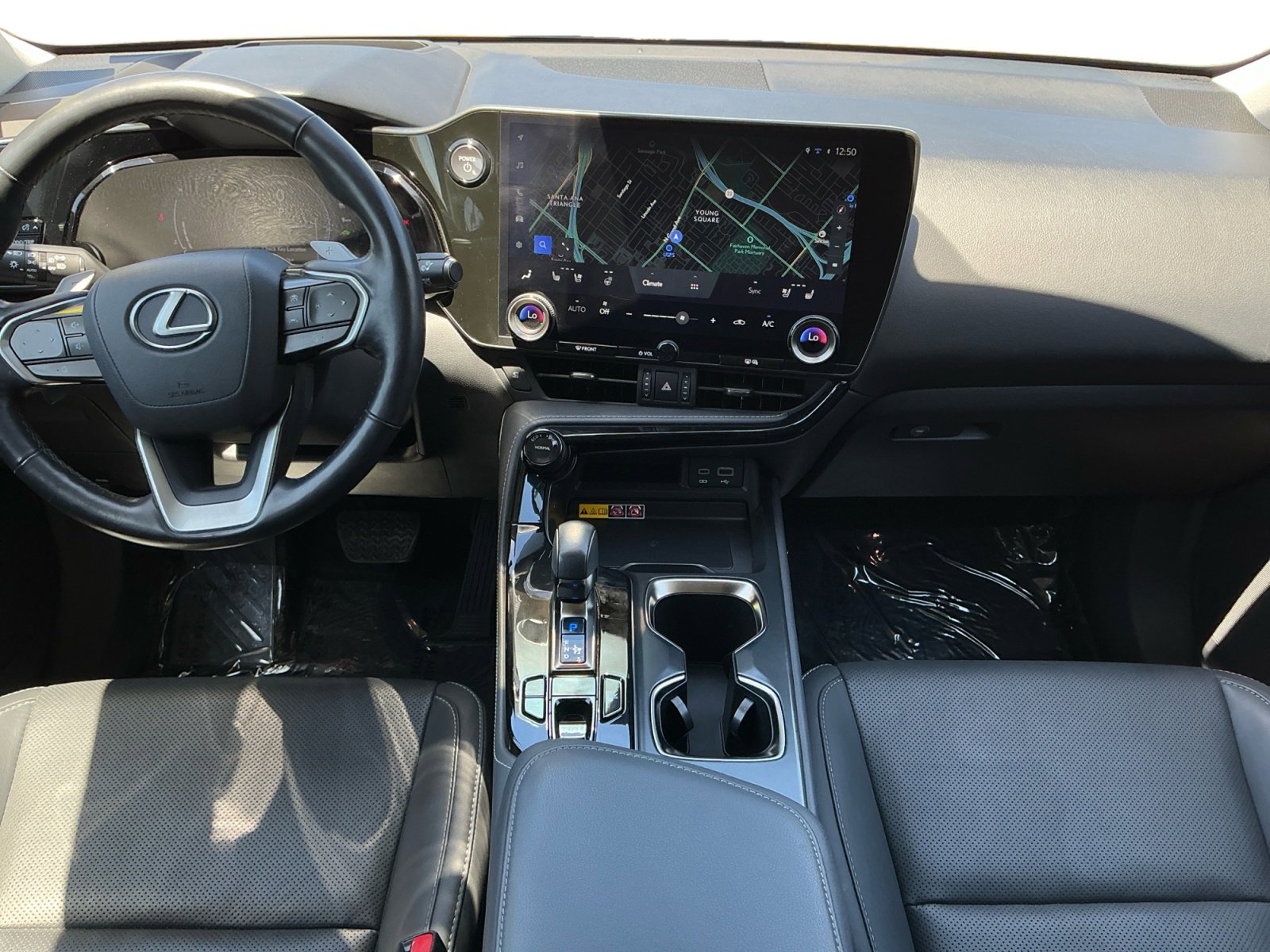 Used 2024 Lexus NX 350h AWD w/ Vision Package image 10