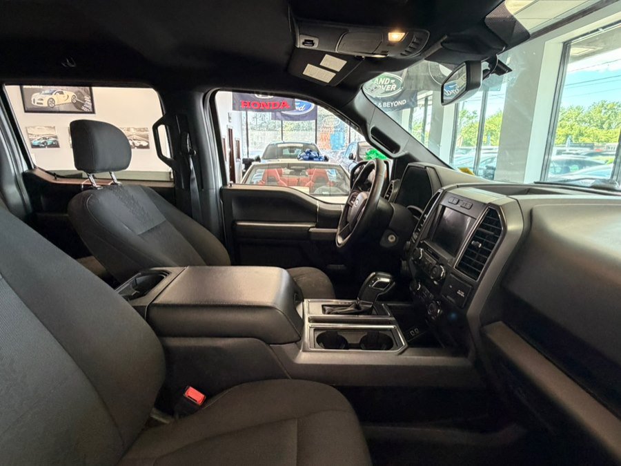 Used 2019 Ford F150 XLT w/ Equipment Group 302A Luxury AWD/4WD image 42