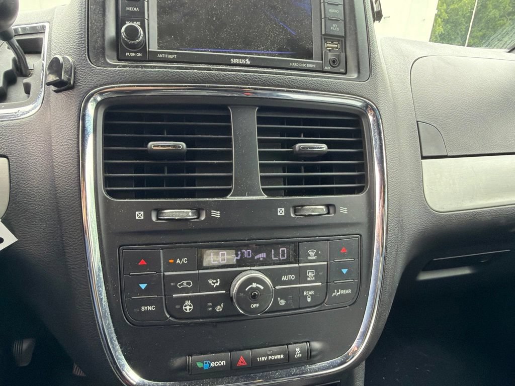 Used 2018 Dodge Grand Caravan GT FWD image 26