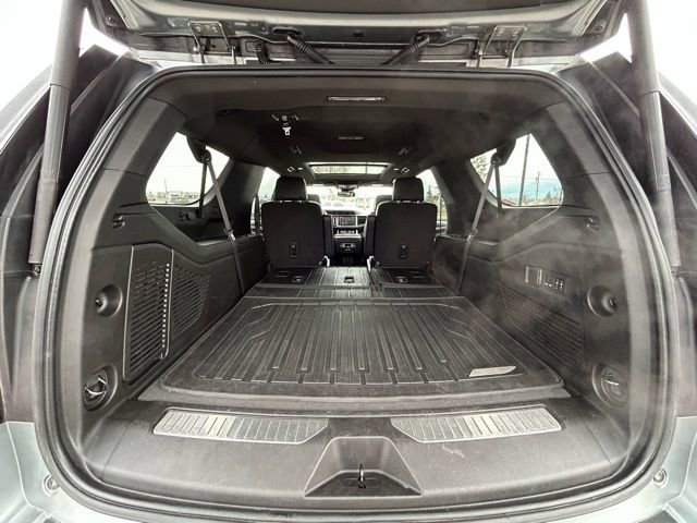 Used 2023 GMC Yukon XL Denali AWD/4WD image 55