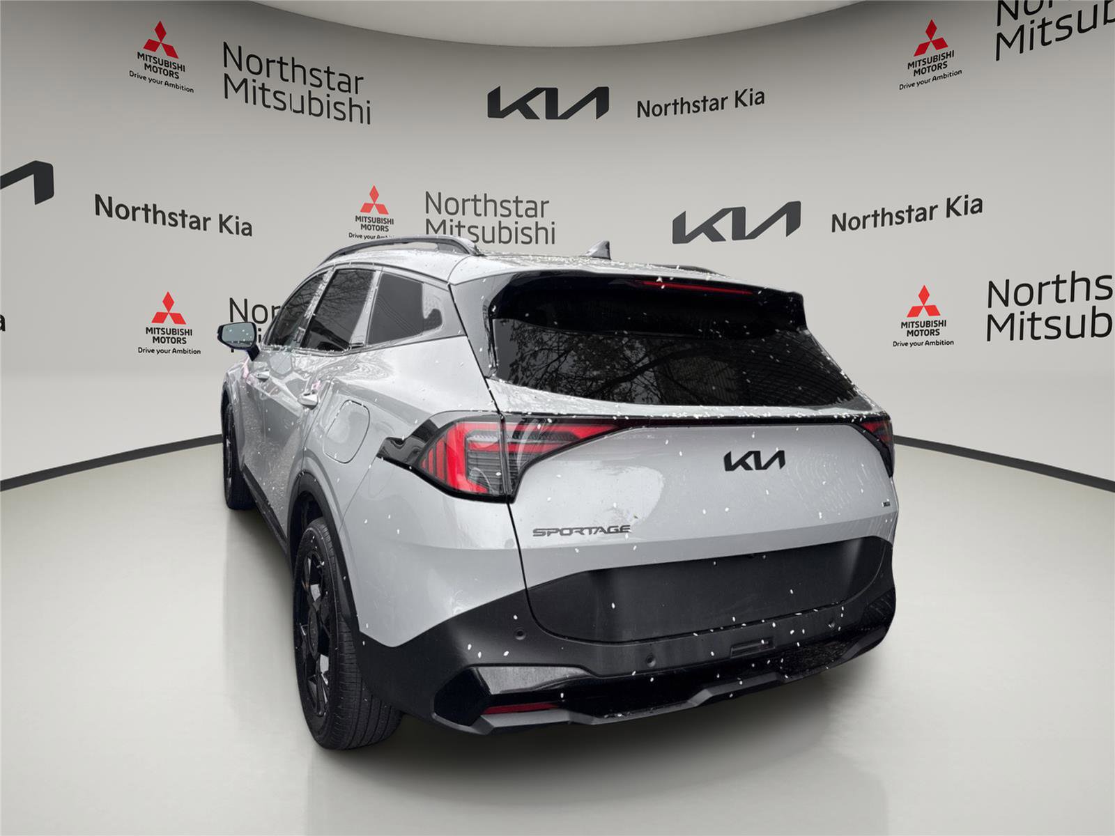 Used 2026 Kia Sportage X-Line w/ X-Line Premium Package image 2