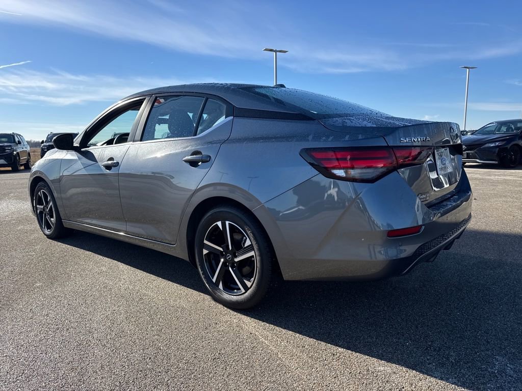 Used 2024 Nissan Sentra SV image 4