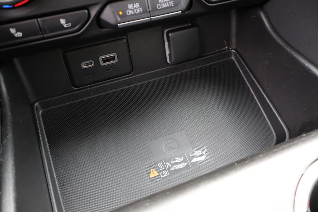 Used 2022 Chevrolet Tahoe Z71 w/ Luxury Package image 28