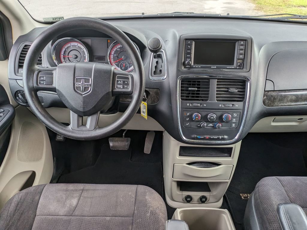 Used 2011 Dodge Grand Caravan Mainstreet w/ PWR Convenience Group image 22