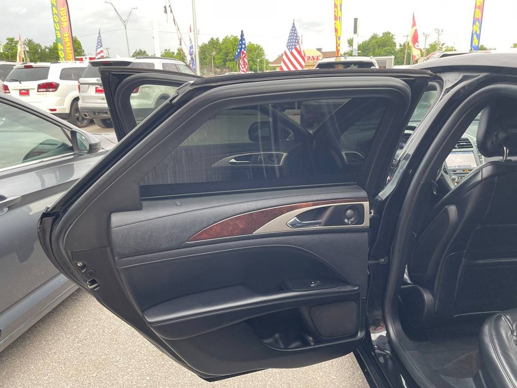 Used 2019 Lincoln MKZ Reserve image 9