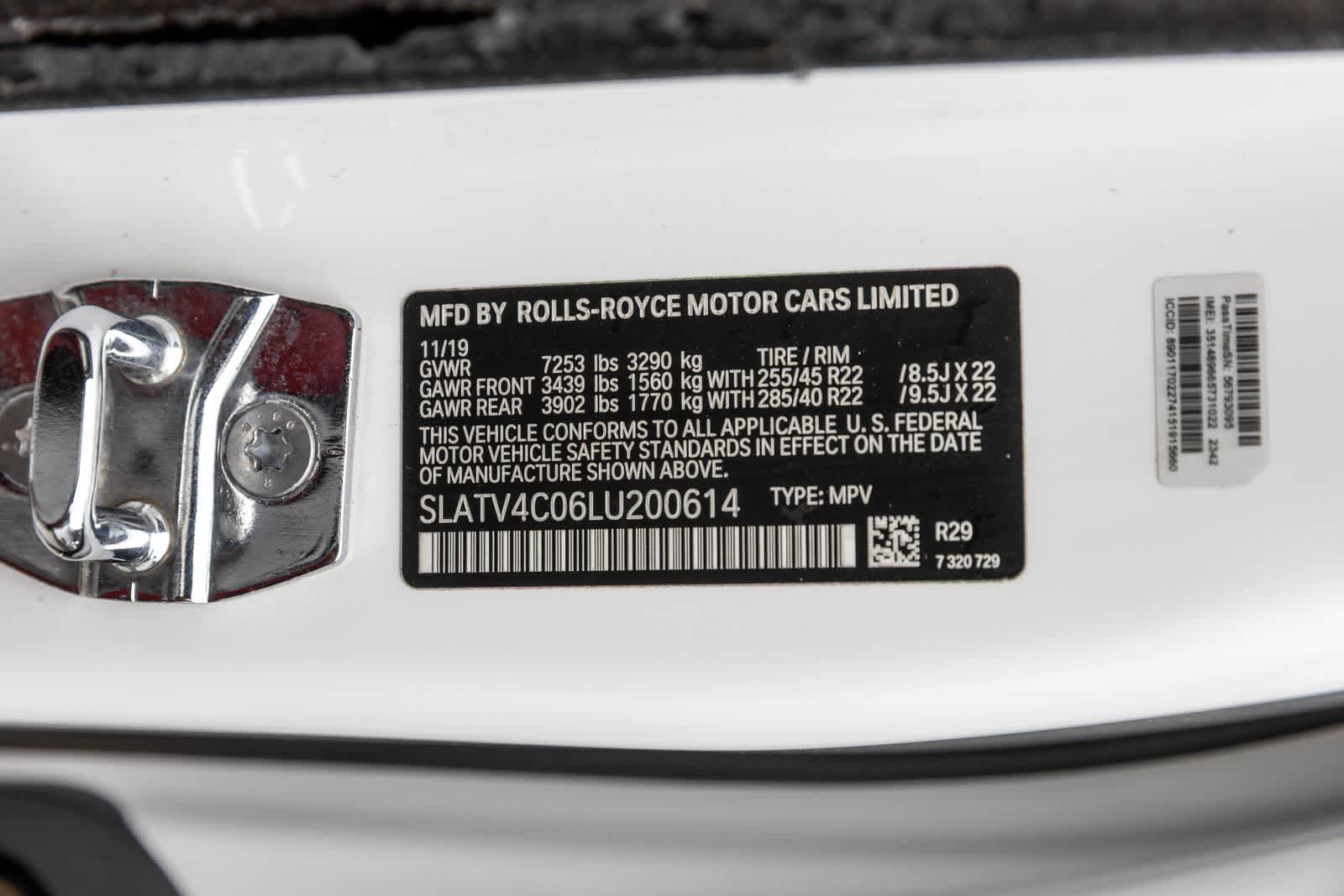 Used 2020 Rolls-Royce Cullinan AWD/4WD image 23
